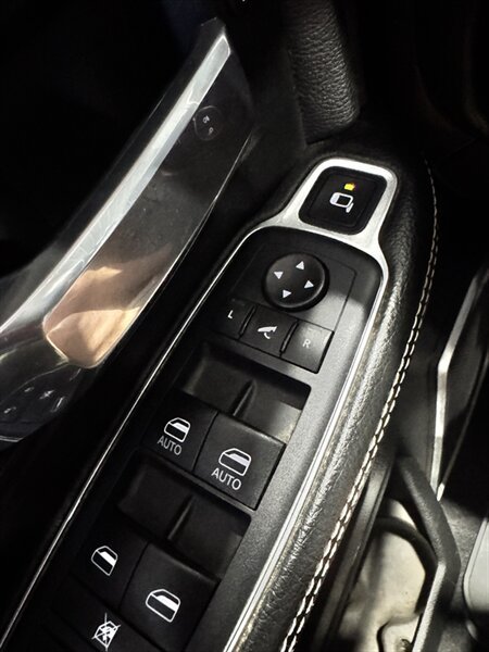 Used 2019 RAM 2500 Laramie AWD/4WD image 23