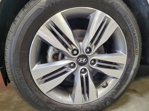 Used 2015 Hyundai Tucson Limited AWD/4WD image 31