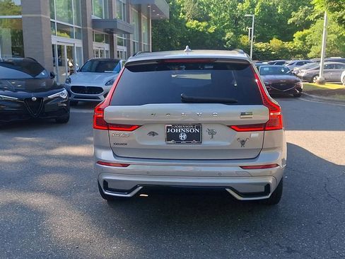 Used 2023 Volvo XC60 T8 Ultimate w/ Climate Package AWD/4WD image 7