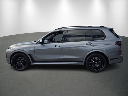 New 2026 BMW X7 xDrive40i w/ M Sport Package image 4