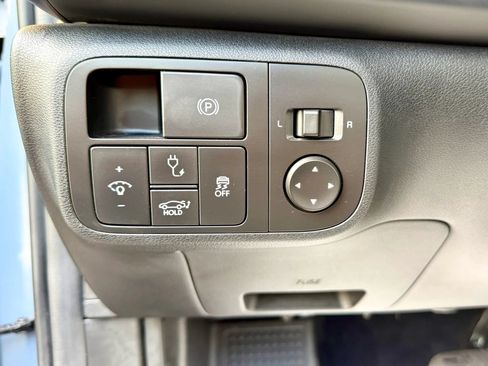 Used 2025 Hyundai Ioniq 6 SEL RWD image 21
