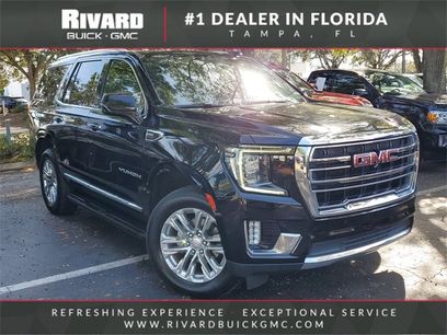 Used 2022 GMC Yukon SLT w/ SLT Premium Package