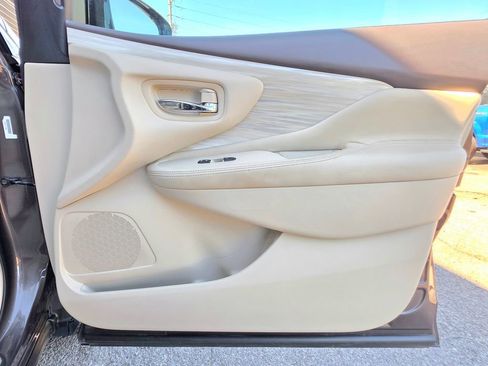 Used 2015 Nissan Murano SL AWD/4WD image 31