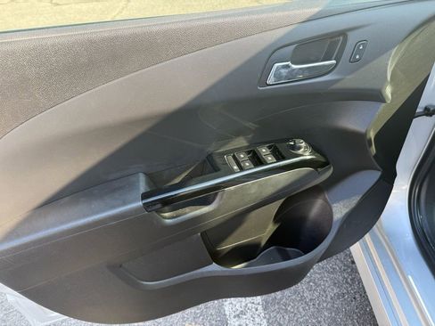 Used 2017 Chevrolet Sonic LT w/ Convenience Package image 11