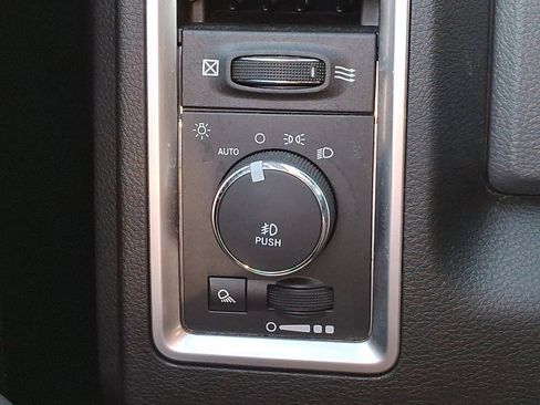 Used 2017 RAM 2500 Big Horn AWD/4WD image 25