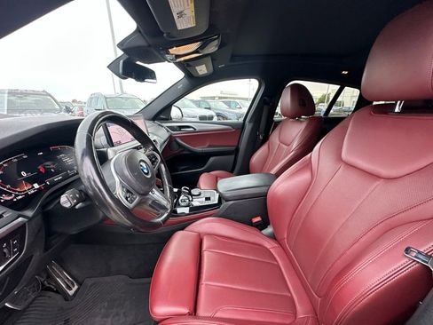 Used 2023 BMW X4 xDrive30i w/ M Sport Package image 9