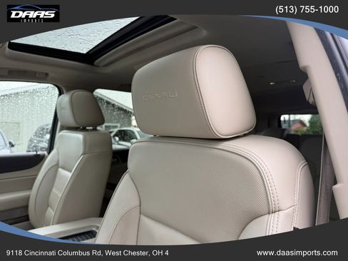Used 2018 GMC Yukon Denali w/ Denali Ultimate Package AWD/4WD image 10