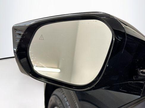 Used 2024 Kia EV6 Wind w/ Wind Technology Package image 16