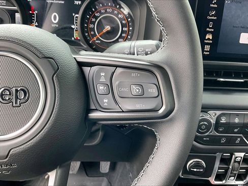 New 2026 Jeep Gladiator Mojave AWD/4WD image 27