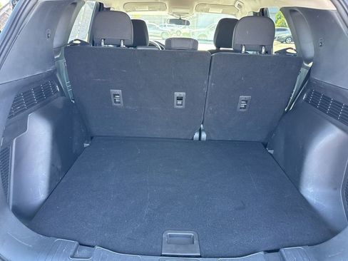 Used 2025 Ford Escape Active w/ Cold Weather Package AWD/4WD image 19