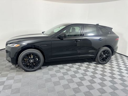 Used 2026 Jaguar F-PACE R-Dynamic S AWD/4WD image 2