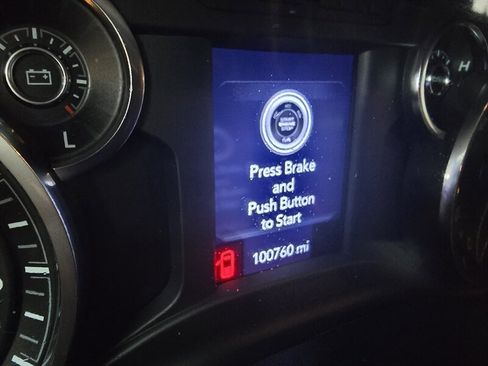 Used 2022 RAM 1500 Tradesman AWD/4WD image 32