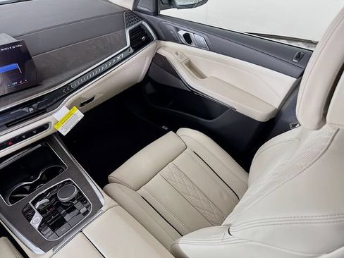 New 2027 BMW X7 xDrive40i AWD/4WD image 25