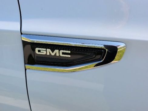 Used 2021 GMC Yukon XL SLT AWD/4WD image 9