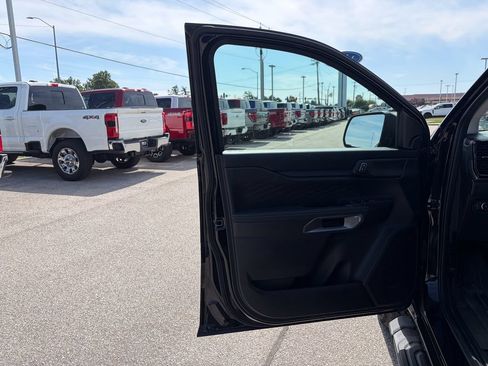 Used 2024 Ford Ranger XLT w/ Technology Package AWD/4WD image 11
