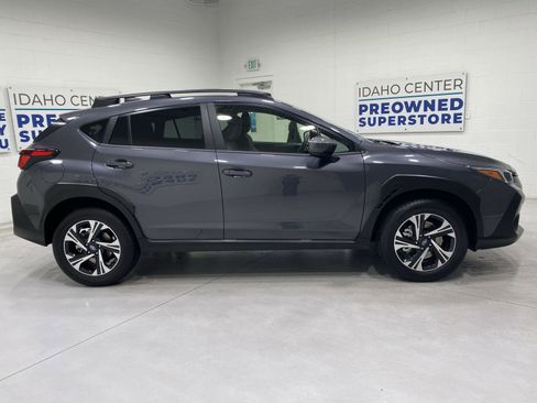 Certified 2025 Subaru Crosstrek 2.0i Premium w/ Crosstrek Mirror Package image 9