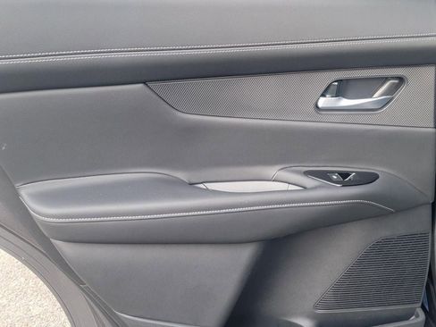 New 2025 Nissan Murano SL w/ Cargo Package AWD/4WD image 13