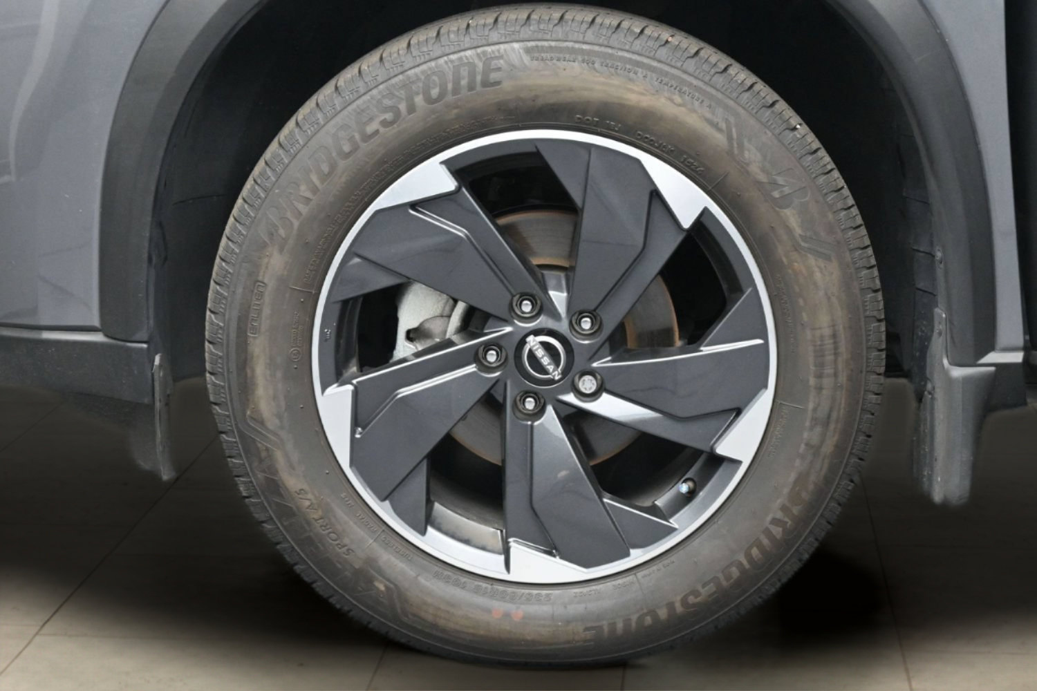 Certified 2024 Nissan Rogue SV FWD image 20