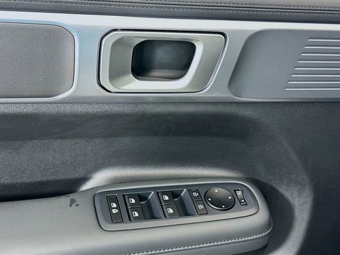 Certified 2026 Hyundai Santa Fe SEL image 17