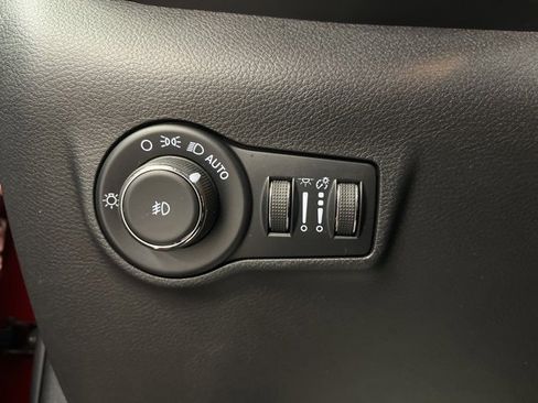 Certified 2023 Jeep Compass High Altitude w/ Driver Assist Group I image 16