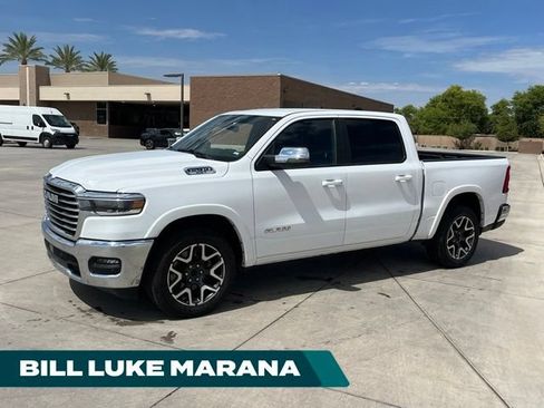 Used 2025 RAM 1500 Laramie AWD/4WD image 1