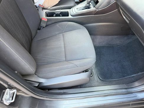 Used 2017 Ford Focus S FWD image 15
