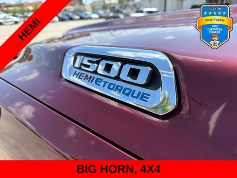 Used 2022 RAM 1500 Big Horn AWD/4WD image 9