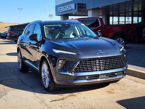 New 2026 Buick Envision Avenir image 2