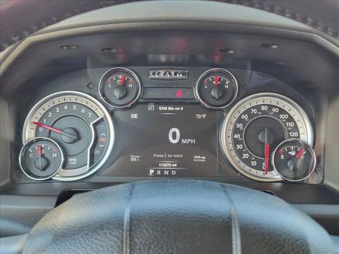 Used 2019 RAM 1500 Classic Warlock w/ Luxury Group AWD/4WD image 11