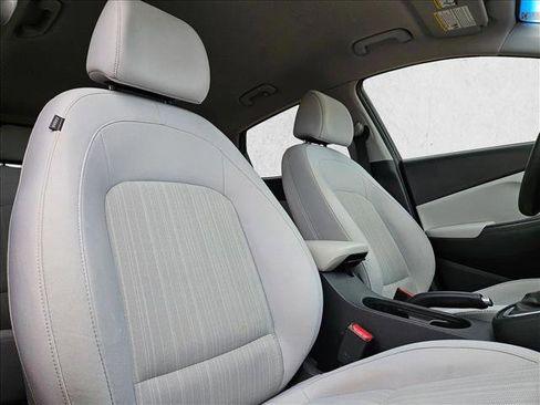 Used 2023 Hyundai Kona SEL FWD image 18