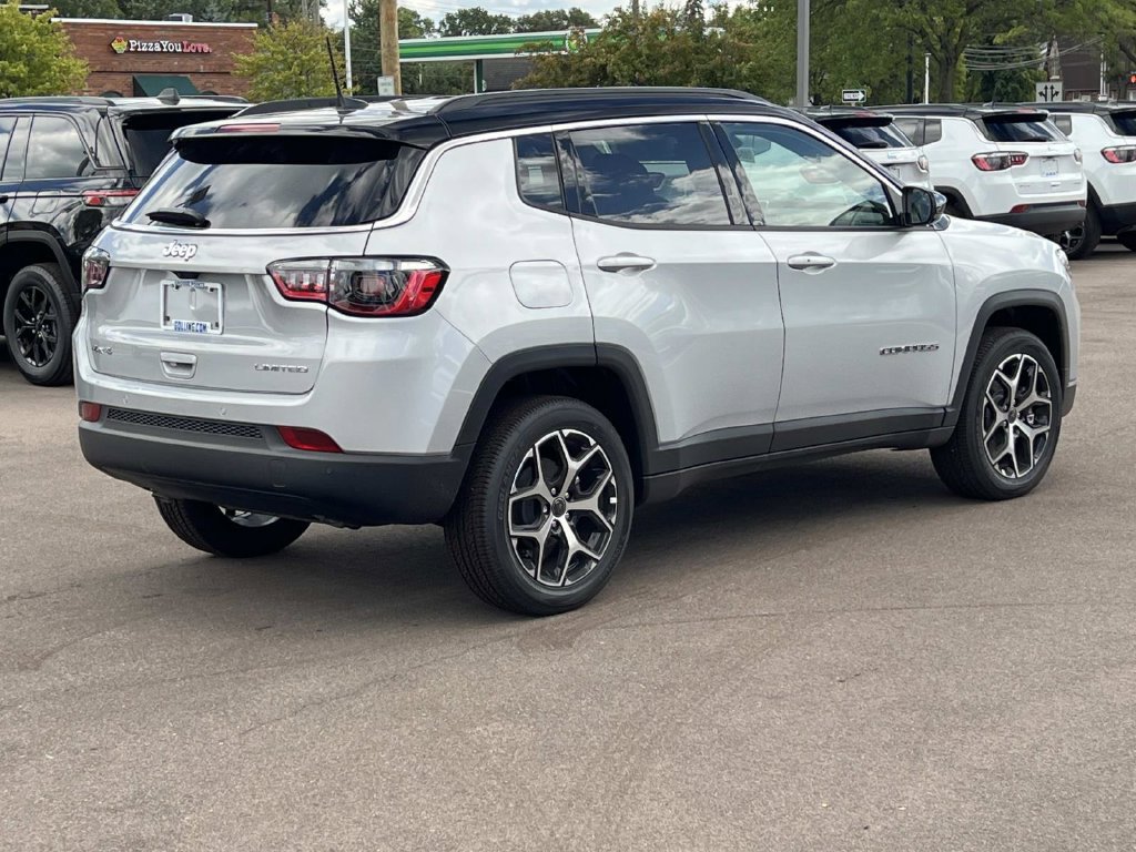 Used 2026 Jeep Compass Limited AWD/4WD image 6