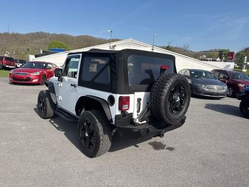 Used 2014 Jeep Wrangler Sport w/ Quick Order Package 24S AWD/4WD image 6