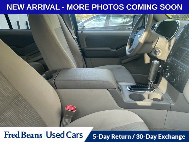 Used 2006 Ford Explorer XLT AWD/4WD image 8