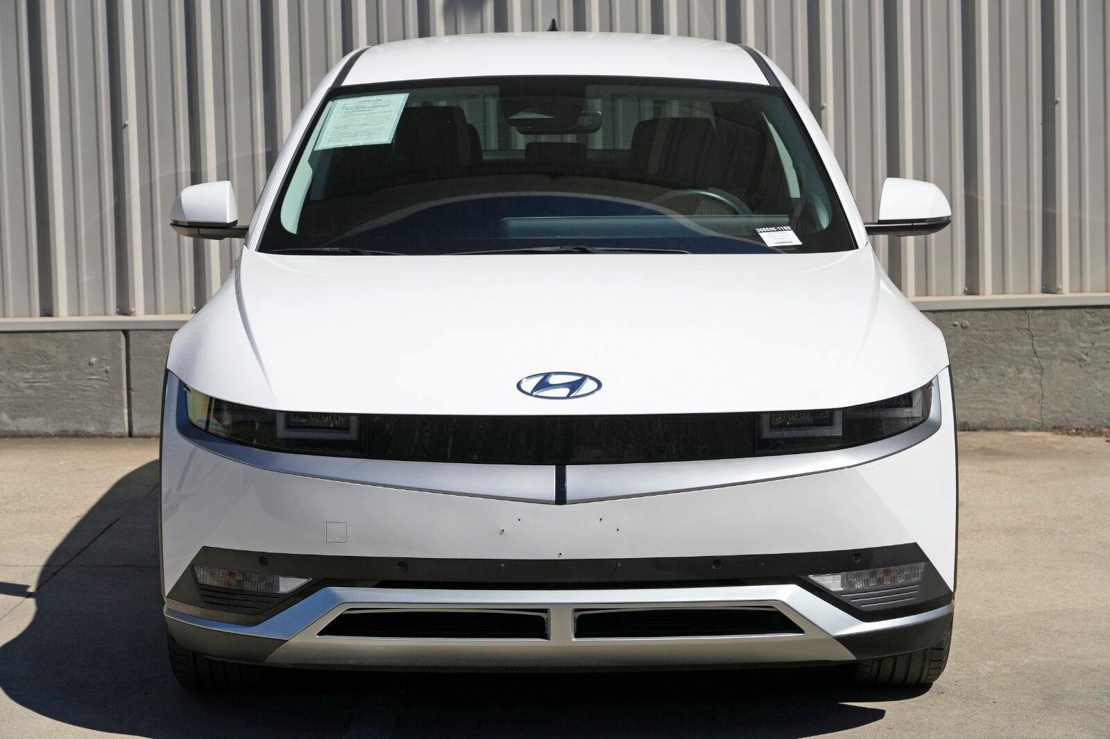 Used 2024 Hyundai Ioniq 5 SEL RWD image 45