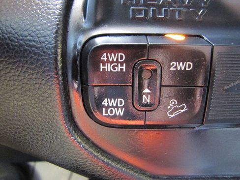Used 2024 RAM 2500 Big Horn w/ Off Road Package AWD/4WD image 42
