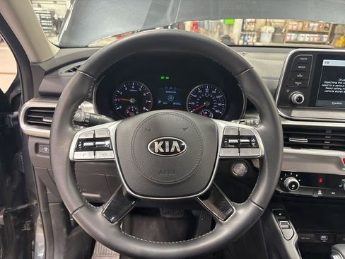 Used 2021 Kia Telluride S image 4