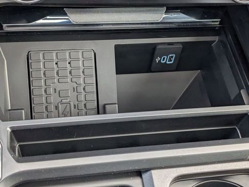 New 2025 Ford F250 Lariat w/ Lariat Ultimate Package image 29