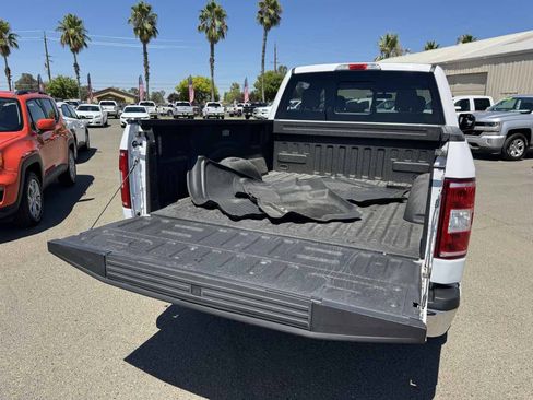 Used 2018 Ford F150 XLT w/ Equipment Group 302A Luxury AWD/4WD image 36