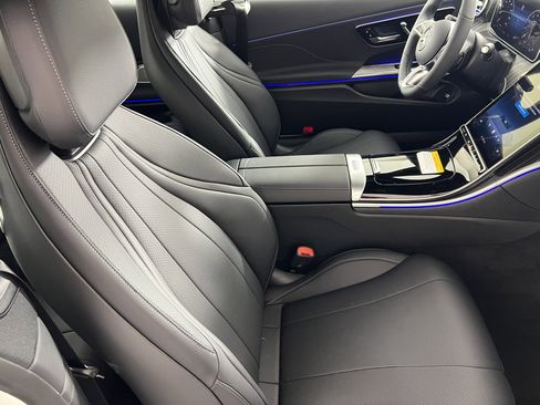 New 2026 Mercedes-Benz CLE 300 4MATIC Coupe image 24