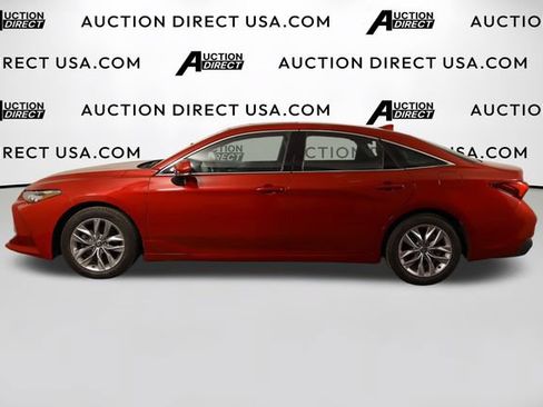Used 2021 Toyota Avalon XLE w/ Moonroof Package FWD image 5