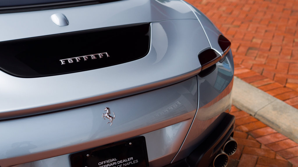 Certified 2026 Ferrari Roma Spider RWD image 35