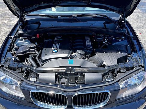 Used 2009 BMW 128i Convertible RWD image 31