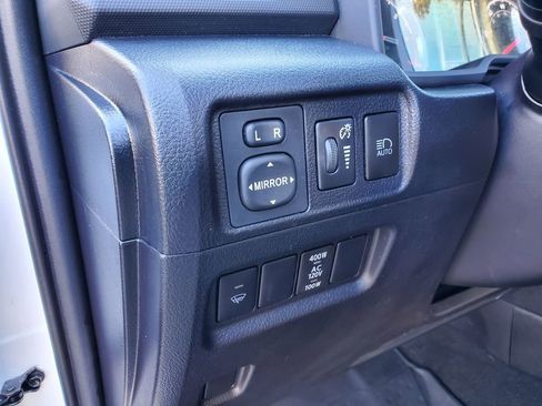 Used 2020 Toyota 4Runner TRD Off-Road Premium image 20