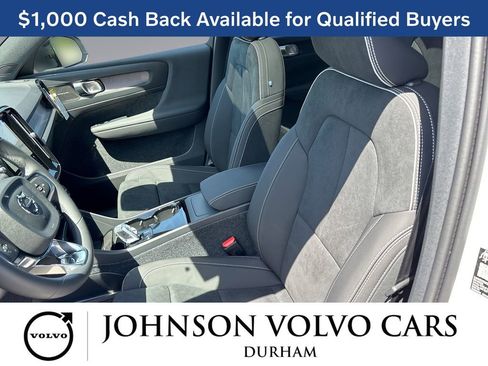 New 2026 Volvo EX40 Ultra AWD/4WD image 13