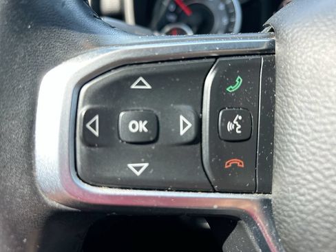 Used 2019 RAM 1500 Big Horn RWD image 16