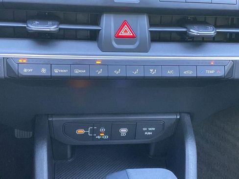 New 2026 Kia K4 LXS image 17