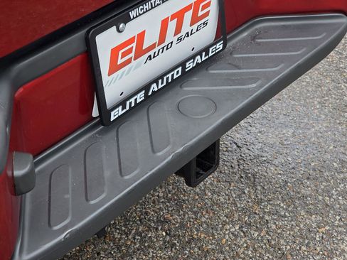 Used 2018 Nissan Frontier PRO-4X image 46