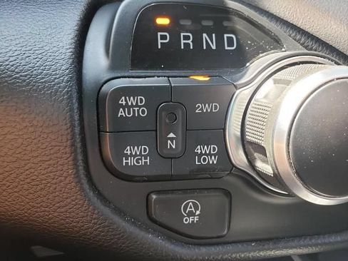 Used 2020 RAM 1500 Big Horn AWD/4WD image 21