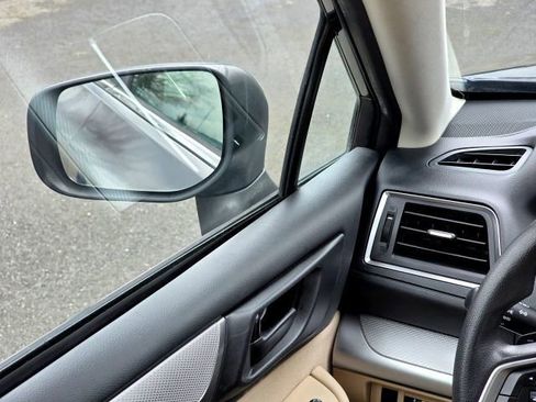 Used 2018 Subaru Outback 2.5i image 15