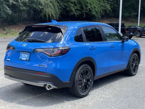 New 2026 Honda HR-V Sport image 4